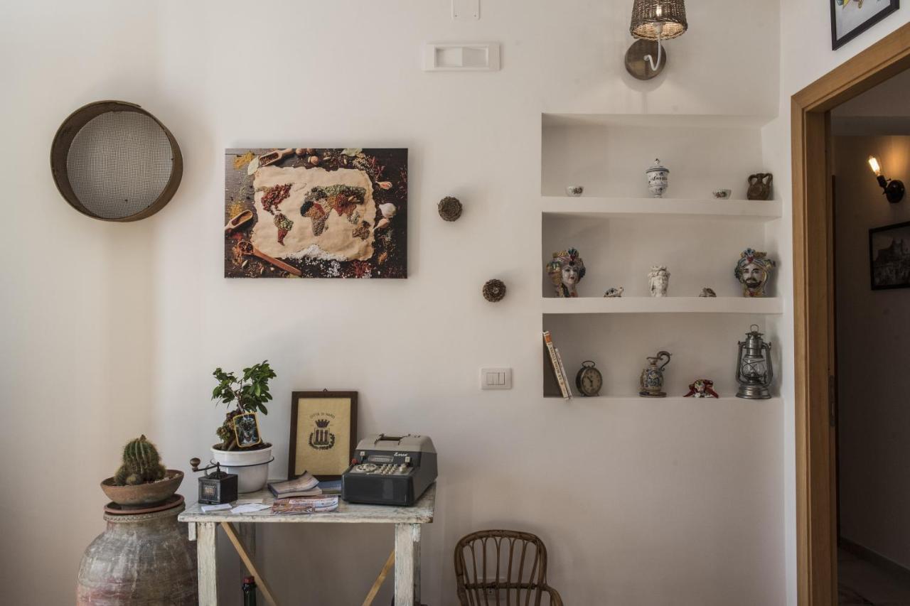 Poggio Vento Country House Guest House Naro Екстериор снимка